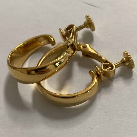Classic Gold Tone Hoop Screw on earrings - Picture 2 of 2